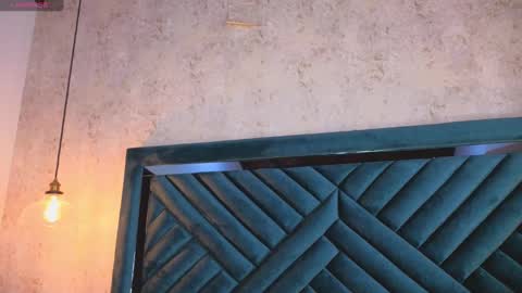 Lucy online show from October 4, 2025, 4:43 am