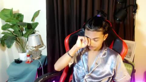 luda_69 online show from June 15, 2026, 1:02 pm