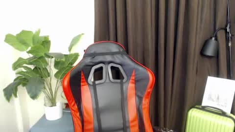 luda_69 online show from June 22, 2026, 7:33 pm