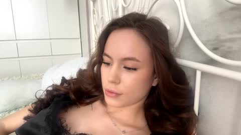 Snapshot of lueleu chatting on February 3, 2026, 9:25 am May online show from February 3, 2026, 9:25 am