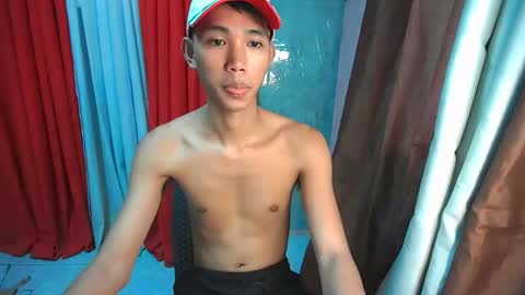 Snapshot of lui_the_fucker chatting on March 24, 2026, 6:51 am lui_the_fucker online show from March 24, 2026, 6:51 am