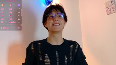 Snapshot of lui_x_dust chatting on March 8, 2026, 3:10 am Lui online show from March 8, 2026, 3:10 am