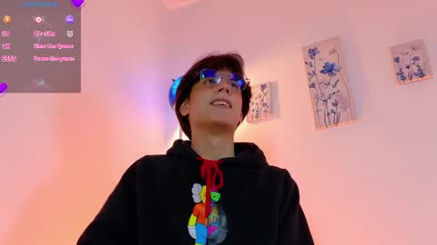 Snapshot of lui_x_dust chatting on March 31, 2026, 3:52 am Lui online show from March 31, 2026, 3:52 am