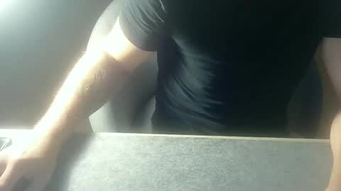 luigi25187 online show from September 22, 2025, 10:12 pm