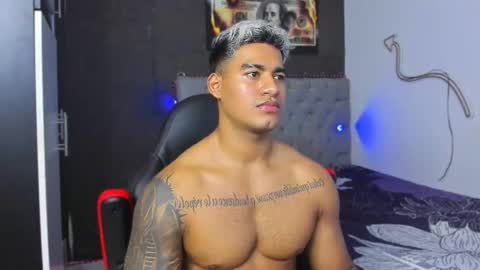 Snapshot of luigi_hot_ chatting on May 5, 2026, 5:32 pm Luigi Independent model online show from May 5, 2026, 5:32 pm