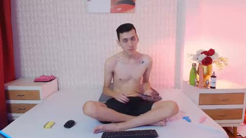 luigimarchetti online show from November 9, 2025, 8:07 pm