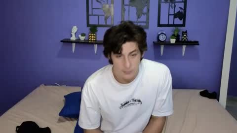 Snapshot of luigisb chatting on January 3, 2025, 8:54 pm Luigi online show from January 3, 2025, 8:54 pm