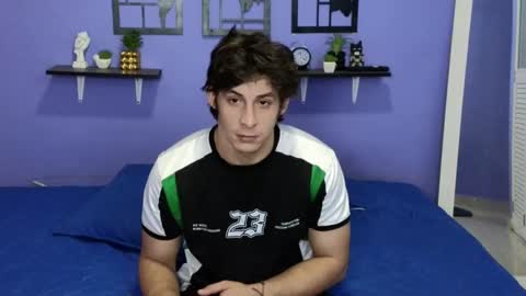 Snapshot of luigisb chatting on January 5, 2025, 9:47 pm Luigi online show from January 5, 2025, 9:47 pm