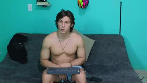 Snapshot of luigisb chatting on February 13, 2025, 9:06 pm Luigi online show from February 13, 2025, 9:06 pm