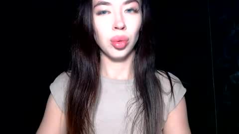 luisa lovedom online show from August 2, 2026, 5:55 pm