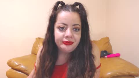 Cassie online show from December 1, 2025, 8:14 pm