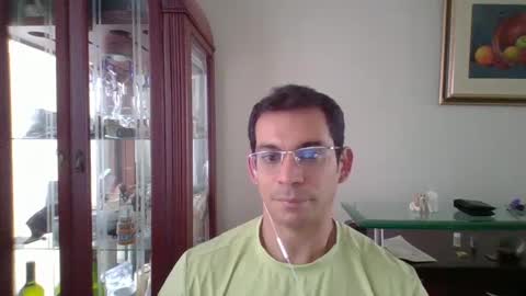 Luis online show from September 10, 2025, 3:56 pm