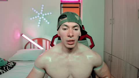 Snapshot of luisfernikesportboy chatting on January 6, 2025, 5:16 pm Luis Fer PVT IS OPEN online show from January 6, 2025, 5:16 pm