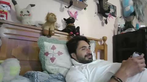 Snapshot of luismiastarot chatting on November 4, 2025, 2:10 am luismiastarot online show from November 4, 2025, 2:10 am