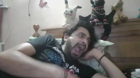 Snapshot of luismiastarot chatting on December 3, 2025, 3:47 am luismiastarot online show from December 3, 2025, 3:47 am