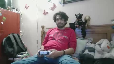 Snapshot of luismiastarot chatting on January 9, 2026, 2:47 am luismiastarot online show from January 9, 2026, 2:47 am