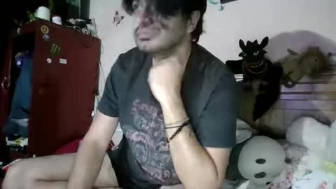 luismiastarot online show from May 11, 2026, 4:51 am