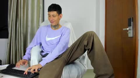 lujuriau_u online show from September 24, 2025, 3:10 am