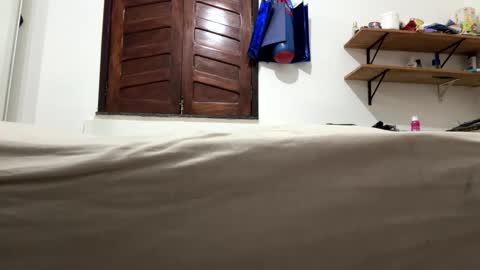 lukao825909 online show from May 1, 2026, 8:19 am