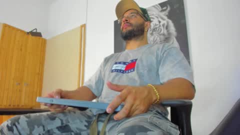 LUKE online show from October 4, 2025, 11:41 am