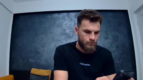 Snapshot of luke_eddison chatting on January 26, 2025, 7:09 pm Luke online show from January 26, 2025, 7:09 pm