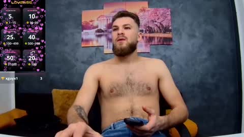 Snapshot of luke_eddison chatting on February 9, 2025, 5:08 am Luke online show from February 9, 2025, 5:08 am