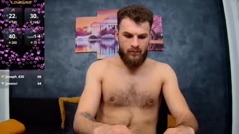 Snapshot of luke_eddison chatting on February 21, 2025, 9:45 am Luke online show from February 21, 2025, 9:45 am