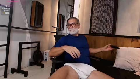 Luke Crews online show from January 30, 2025, 7:15 pm