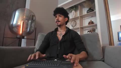 Snapshot of lukeetaylor_ chatting on October 11, 2025, 11:31 am Luke Taylor online show from October 11, 2025, 11:31 am