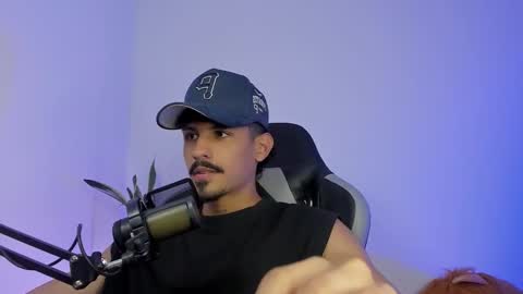 Snapshot of lukeetaylor_ chatting on February 16, 2026, 11:39 am Luke Taylor online show from February 16, 2026, 11:39 am