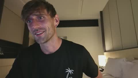 Snapshot of lukegunn22 chatting on October 9, 2025, 12:47 pm MR. Luke Gunn online show from October 9, 2025, 12:47 pm