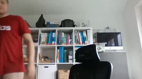 Snapshot of lukeliketowank86 chatting on January 10, 2025, 1:31 pm Bitte bewertet meinen Schwanz PLEASE RATE MY DICK online show from January 10, 2025, 1:31 pm
