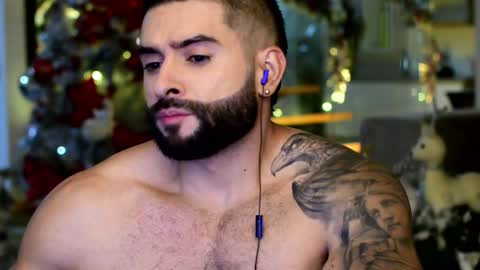 Snapshot of lukhass chatting on December 14, 2024, 11:12 pm Lukhas f4f online show from December 14, 2024, 11:12 pm