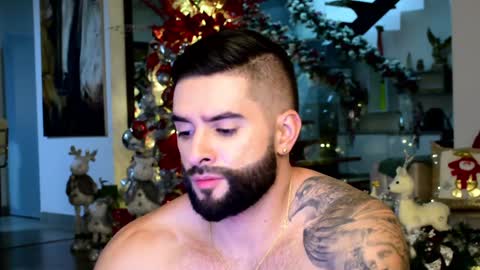 Snapshot of lukhass chatting on January 4, 2025, 5:37 am Lukhas f4f online show from January 4, 2025, 5:37 am