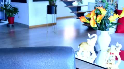 Lukhas f4f online show from February 20, 2026, 9:48 pm