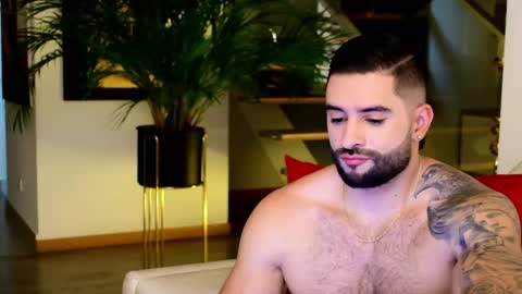 Lukhas f4f online show from May 8, 2026, 11:43 pm