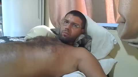 Snapshot of luksmen1 chatting on February 22, 2025, 9:15 pm lucifer online show from February 22, 2025, 9:15 pm