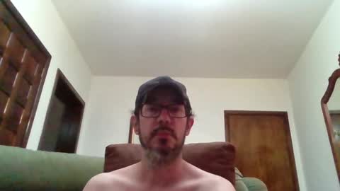 Snapshot of lukz88bigcock chatting on March 5, 2026, 2:07 am Luke online show from March 5, 2026, 2:07 am