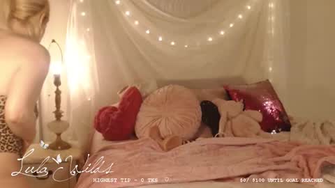 lula wilds online show from October 10, 2025, 2:21 am