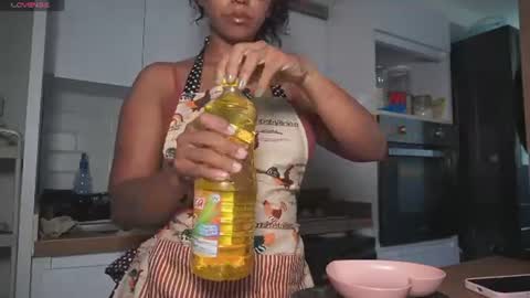 Snapshot of lulitauwu chatting on June 27, 2026, 10:59 pm lulitauwu online show from June 27, 2026, 10:59 pm