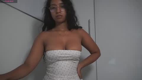 Snapshot of lulitauwu chatting on July 2, 2026, 12:43 am lulitauwu online show from July 2, 2026, 12:43 am