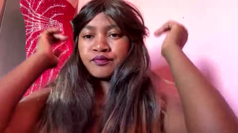 lulou online show from October 28, 2025, 5:44 am