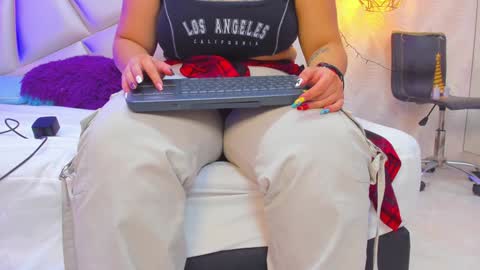 lulu online show from January 12, 2025, 12:33 pm