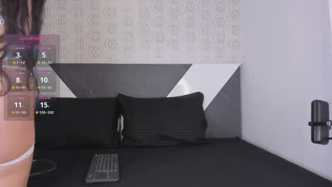 lulu_mei_ online show from March 24, 2026, 11:37 am