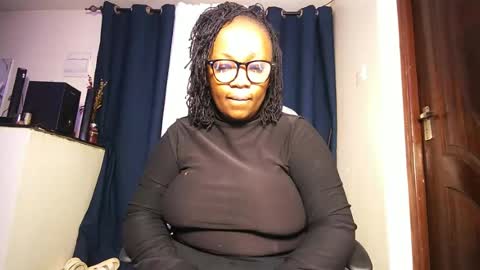 lulu_sparks1 online show from June 22, 2026, 5:48 am