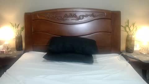 Snapshot of lulu_wild chatting on November 23, 2025, 10:59 am lulu_wild online show from November 23, 2025, 10:59 am