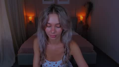 Snapshot of lulualise chatting on July 2, 2026, 2:23 pm Alise online show from July 2, 2026, 2:23 pm