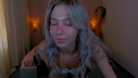 Snapshot of lulualise chatting on July 12, 2026, 2:19 pm Alise online show from July 12, 2026, 2:19 pm