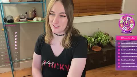 Snapshot of luluv chatting on December 2, 2024, 2:53 am Lulu online show from December 2, 2024, 2:53 am