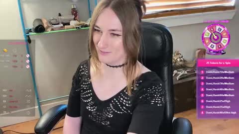 Snapshot of luluv chatting on March 8, 2025, 10:56 pm Lulu online show from March 8, 2025, 10:56 pm